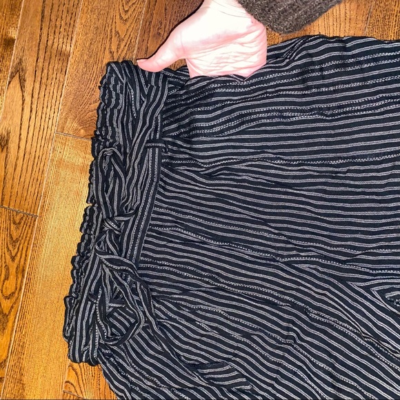 American Eagle Striped Pants - Picture 2 of 3